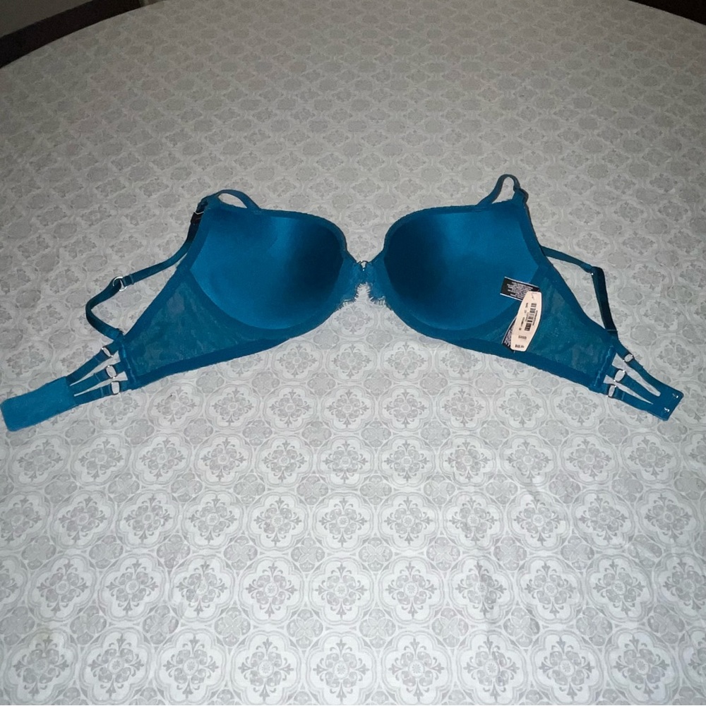 NEW Victoria Secret Very Sexy Collection Push Up Pigeonnant Bra Size 32DD - Picture 3 of 9